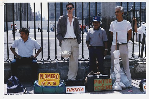 Francis Alÿs, Turista, 1994, collection Stedelijk Museum Amsterdam